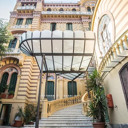 Casa Vacanze Amedeo Napoli Eksteriør billede