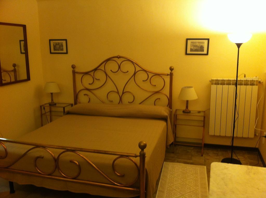 Casa Vacanze Amedeo Napoli Eksteriør billede